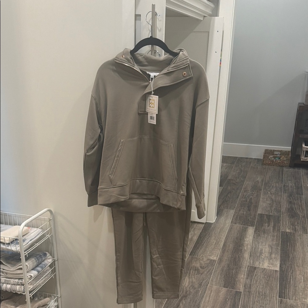 Women's Tan Hoodie and Pants Set